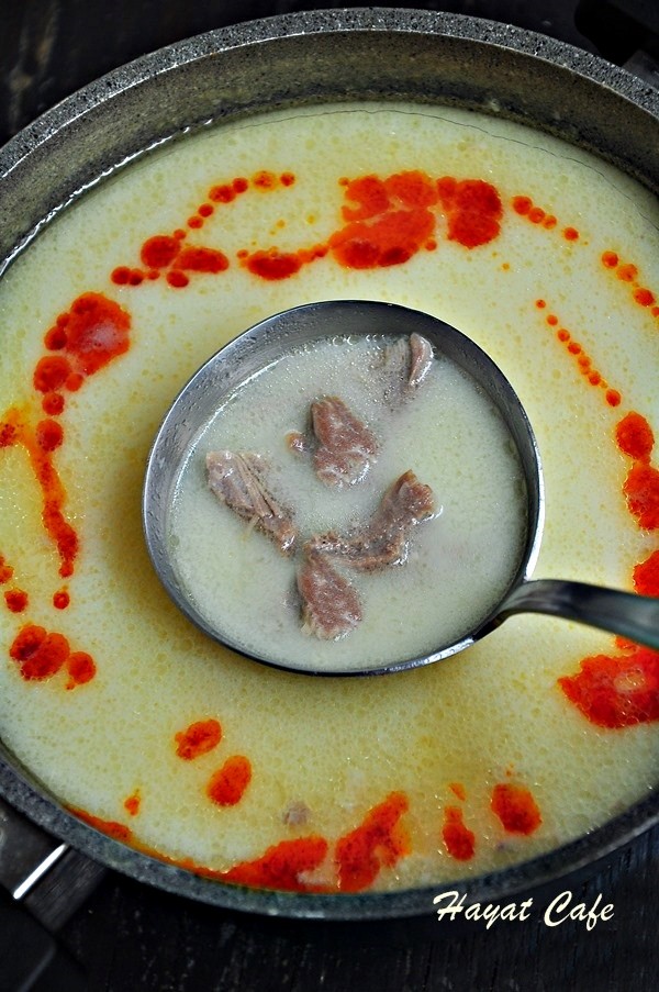 Etli Havuçlu Çorba Nasıl yapılır? Etli Havuçlu Kış Çorbası Tarifi